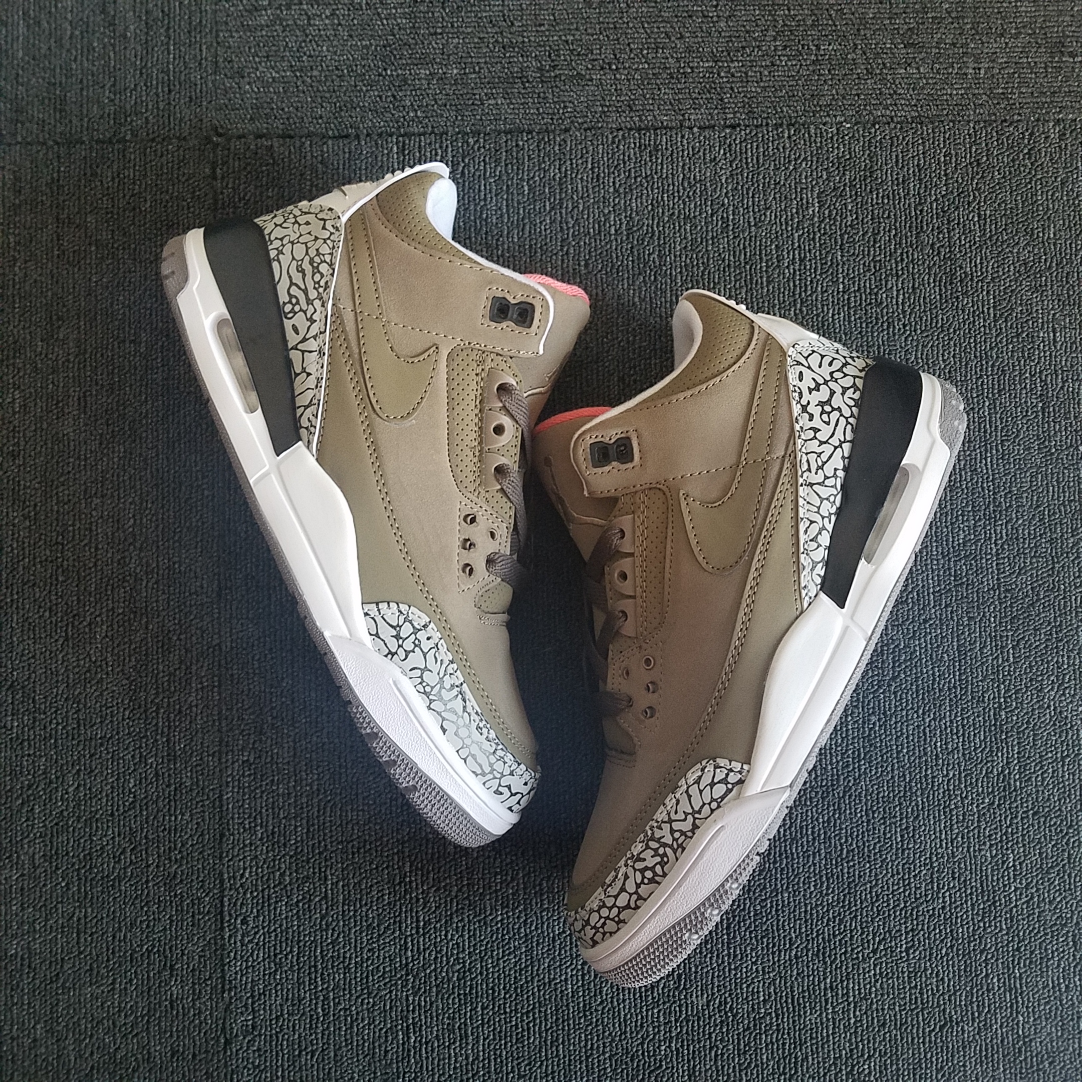 Air Jordan 3 Retro Brown Black Grey White Shoes